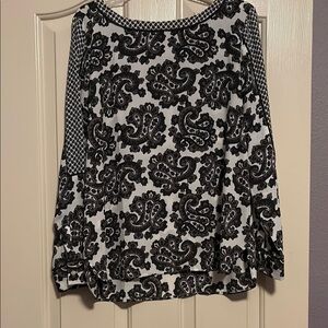 LOFT Black and White Long Sleeve paisley Blouse